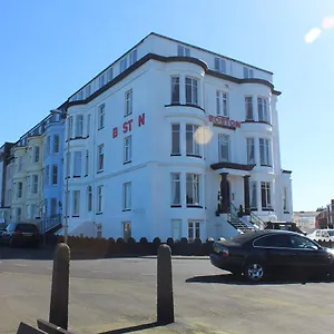 Boston Hotel Scarborough